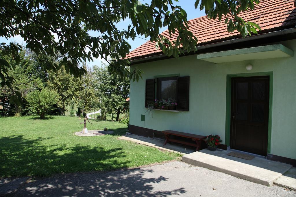 Holiday Home Maderka Stridóvár Kültér fotó