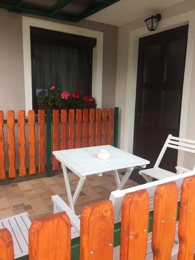 Holiday Home Maderka Stridóvár Kültér fotó