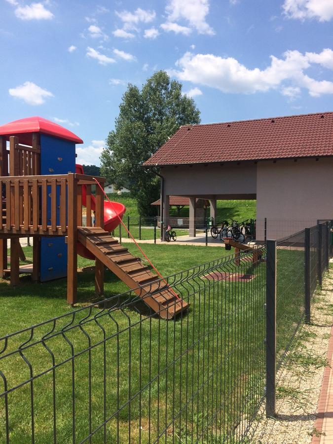 Holiday Home Maderka Stridóvár Kültér fotó