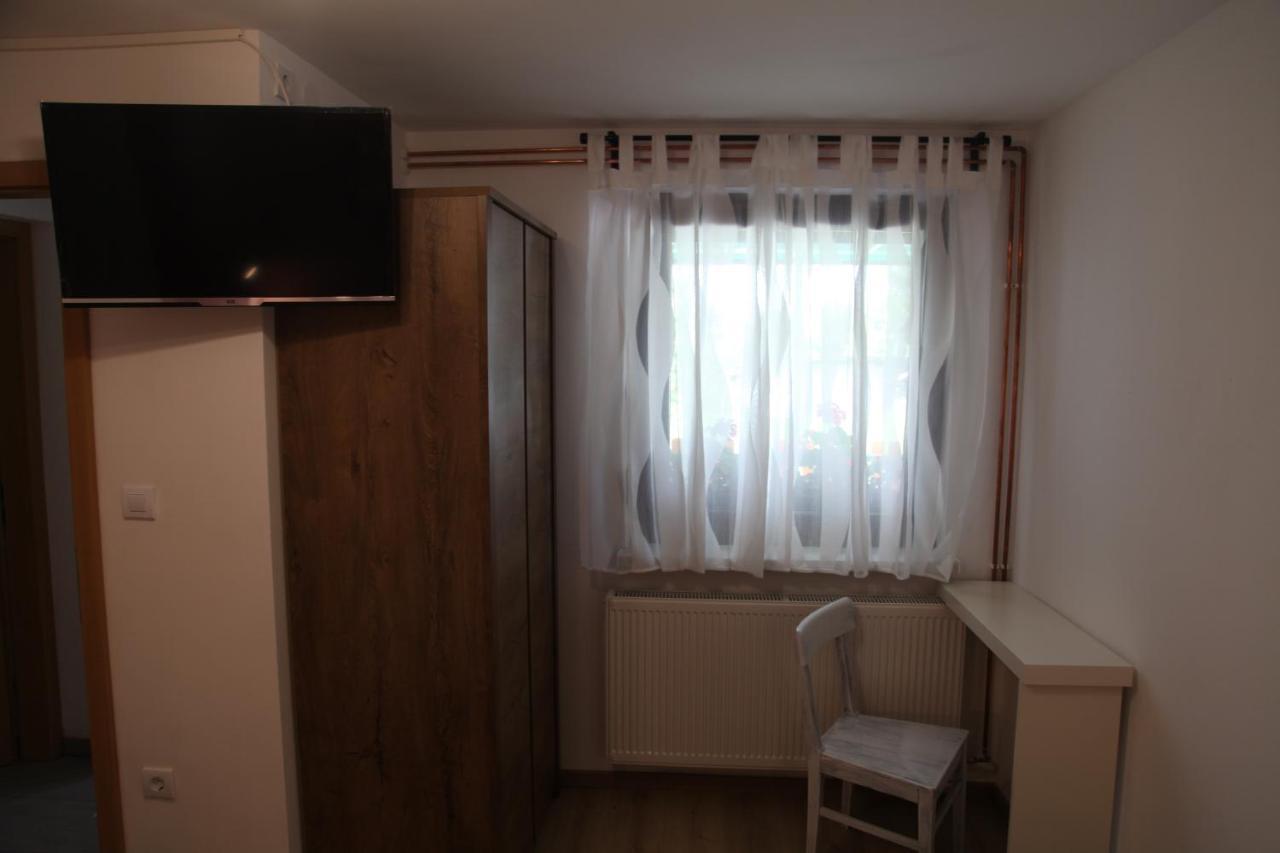 Holiday Home Maderka Stridóvár Kültér fotó
