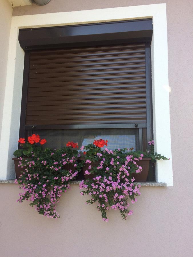 Holiday Home Maderka Stridóvár Kültér fotó