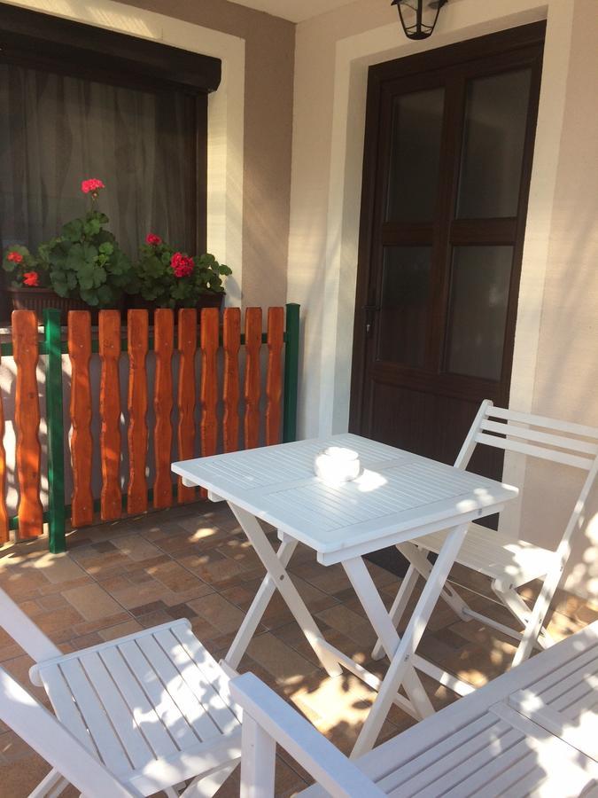 Holiday Home Maderka Stridóvár Kültér fotó
